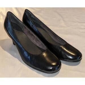 Aerosoles Wise Guy Casual Slip On Pumps Mid Heels Black Leather Size 8.5 M